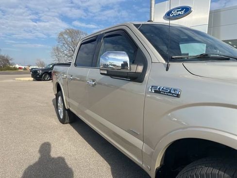 Used 2017 Ford F150 Platinum w/ Equipment Group 701A Luxury image 7
