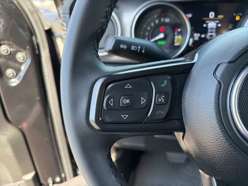 Used 2023 Jeep Wrangler Unlimited w/ 8.4" Radio Group AWD/4WD image 17