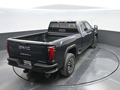 New 2025 GMC Sierra 3500 Denali Ultimate image 30