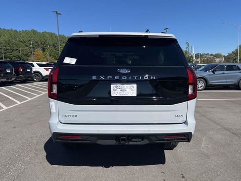 New 2025 Ford Expedition Max Active image 4