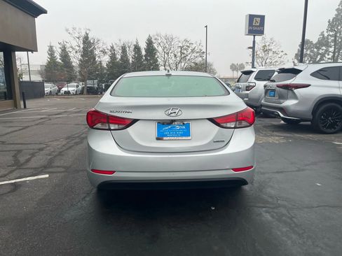 Used 2014 Hyundai Elantra Limited w/ Option Group 03 image 5
