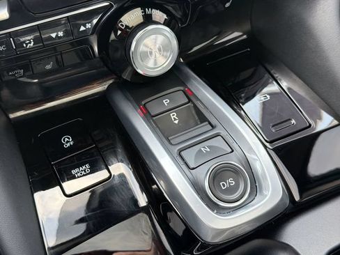 Used 2023 Acura MDX SH-AWD w/ Technology Package image 24