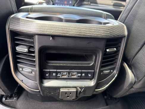 Used 2019 RAM 1500 Limited AWD/4WD image 24