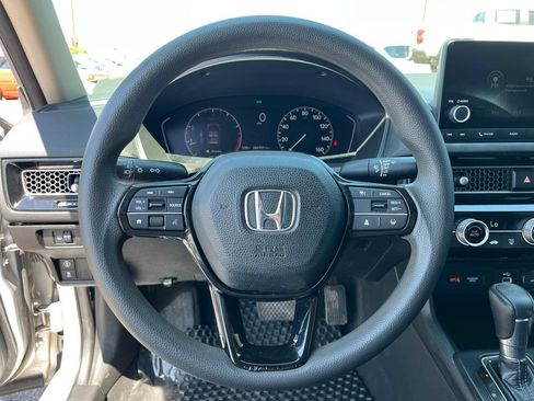 Used 2022 Honda Civic LX image 18