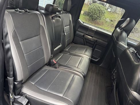 Used 2019 Ford F150 Raptor w/ Equipment Group 802A Luxury AWD/4WD image 19