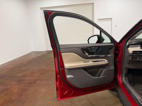Used 2023 Lincoln Corsair AWD w/ Equipment Group 101A image 56