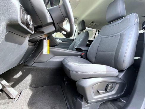 New 2026 Ford Explorer Active image 10