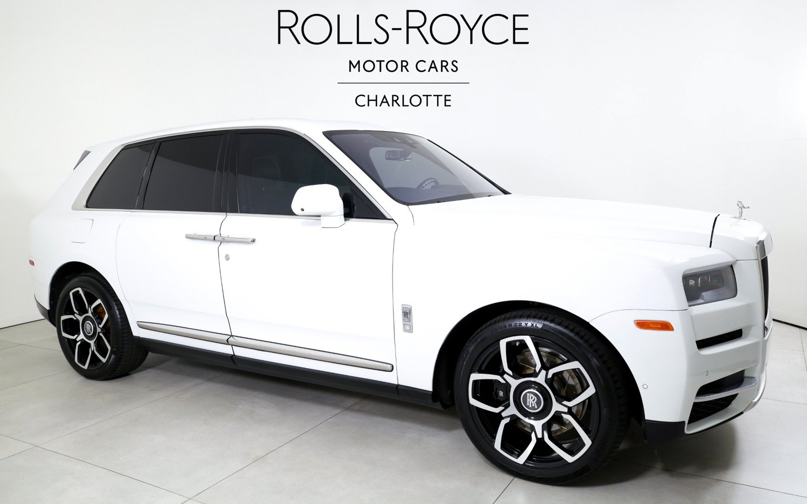 Used 2020 Rolls-Royce Cullinan AWD/4WD image 5