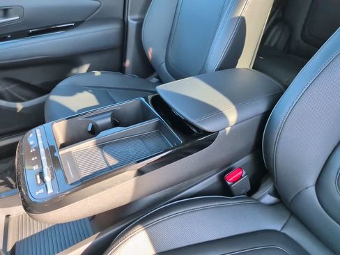 Certified 2025 Hyundai Tucson Limited image 21