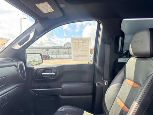 Used 2020 GMC Sierra 1500 AT4 w/ AT4 Premium Package AWD/4WD image 22