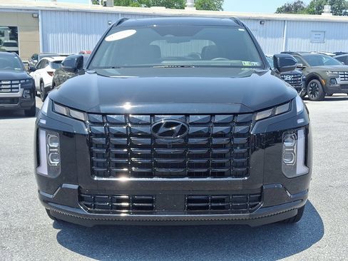 Used 2025 Hyundai Palisade Calligraphy image 2