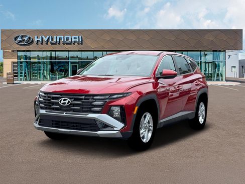 New 2026 Hyundai Tucson SE image 1