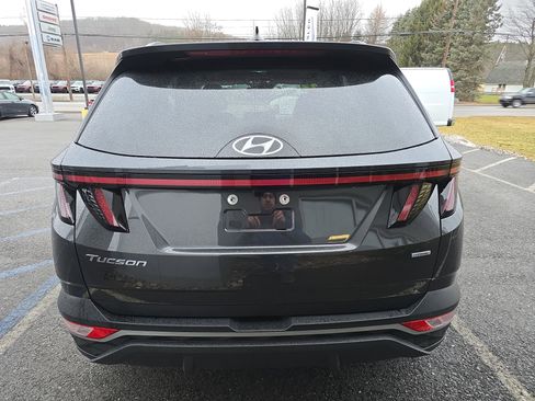 Used 2023 Hyundai Tucson SEL w/ Convenience Package image 4