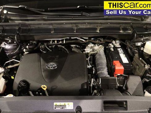 Used 2021 Toyota Highlander XSE image 29