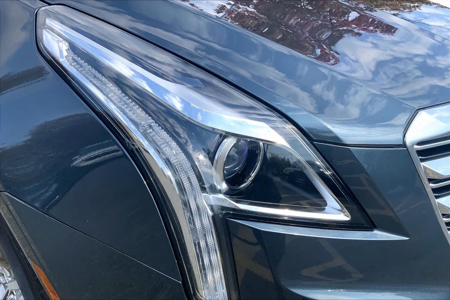Used 2019 Cadillac XT5 Luxury AWD/4WD image 28