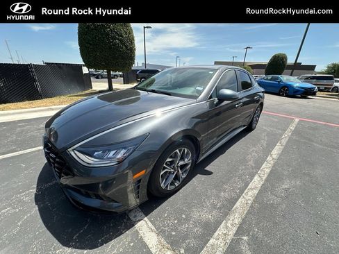 Used 2022 Hyundai Sonata SEL FWD image 1