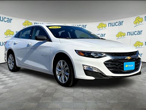 Used 2024 Chevrolet Malibu LT image 1