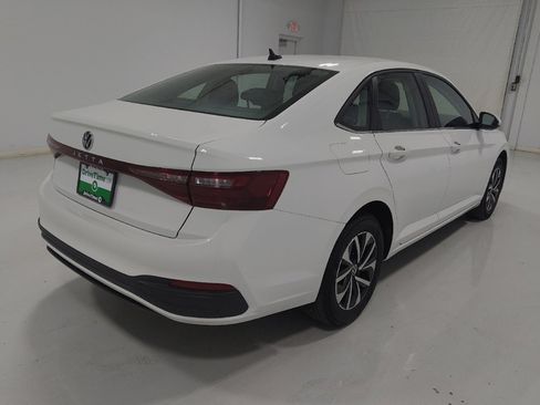 Used 2025 Volkswagen Jetta S FWD image 9