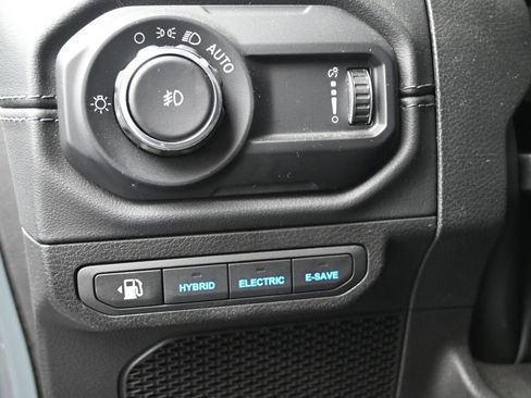 Used 2024 Jeep Wrangler Unlimited Rubicon 4xe image 25