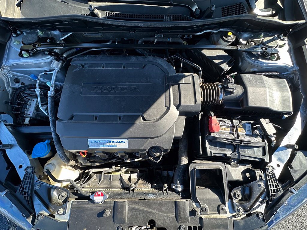 Used 2016 Honda Accord EX-L image 37