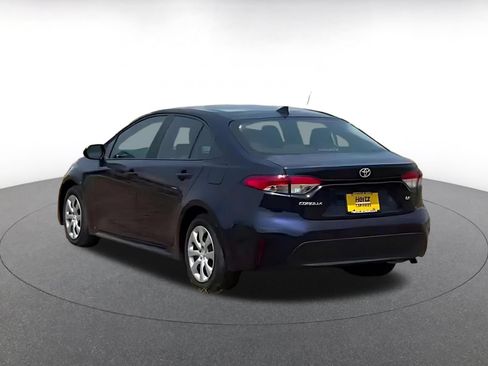 Used 2025 Toyota Corolla LE FWD image 10