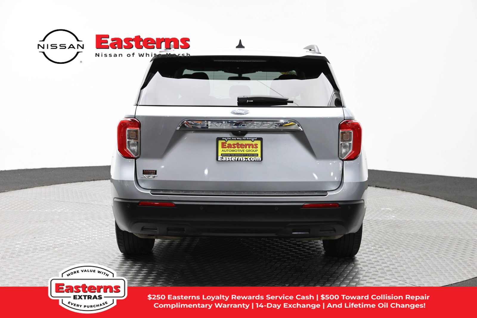 Used 2023 Ford Explorer XLT RWD image 6