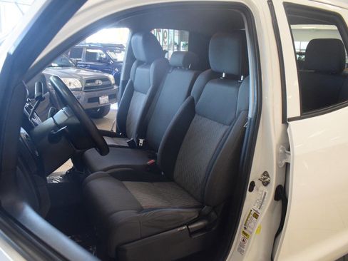 Used 2016 Toyota Tundra SR AWD/4WD image 57