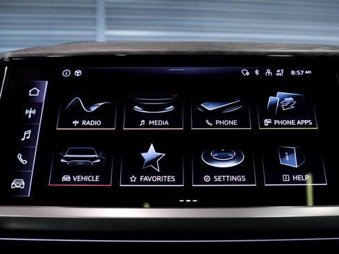 Certified 2024 Audi Q4 e-tron Premium image 24