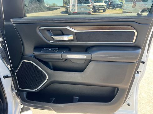 Used 2021 RAM 1500 Laramie AWD/4WD image 41