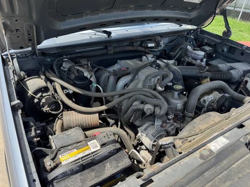 Used 1995 Ford F150 4x4 Regular Cab image 15