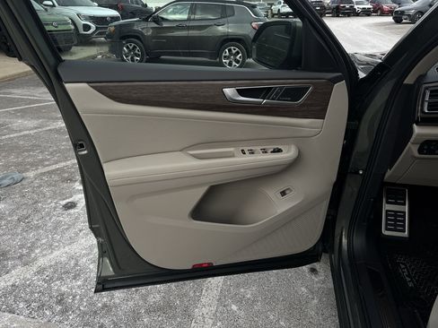 New 2026 Volkswagen Atlas SEL Premium R-Line image 23