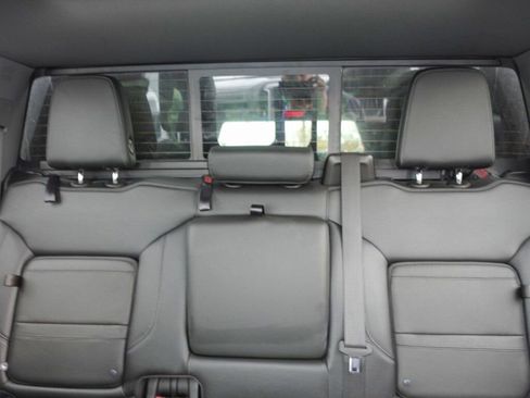 Used 2023 GMC Sierra 2500 Denali image 16