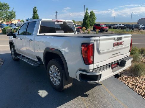 Used 2020 GMC Sierra 2500 Denali w/ Denali Ultimate Package AWD/4WD image 4