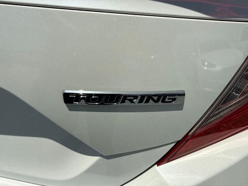 Used 2017 Honda Civic Touring image 16