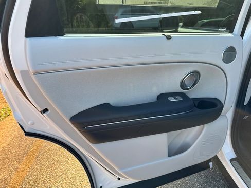 New 2026 Hyundai Palisade Calligraphy FWD image 13