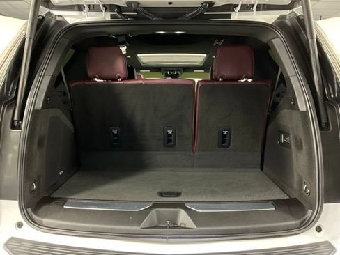 Used 2025 Cadillac Escalade Sport w/ Touring Package AWD/4WD image 33