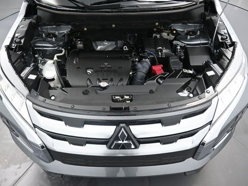 Used 2024 Mitsubishi Outlander Sport SE image 13