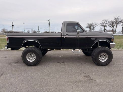 Used 1994 Ford F250 XL HD image 4