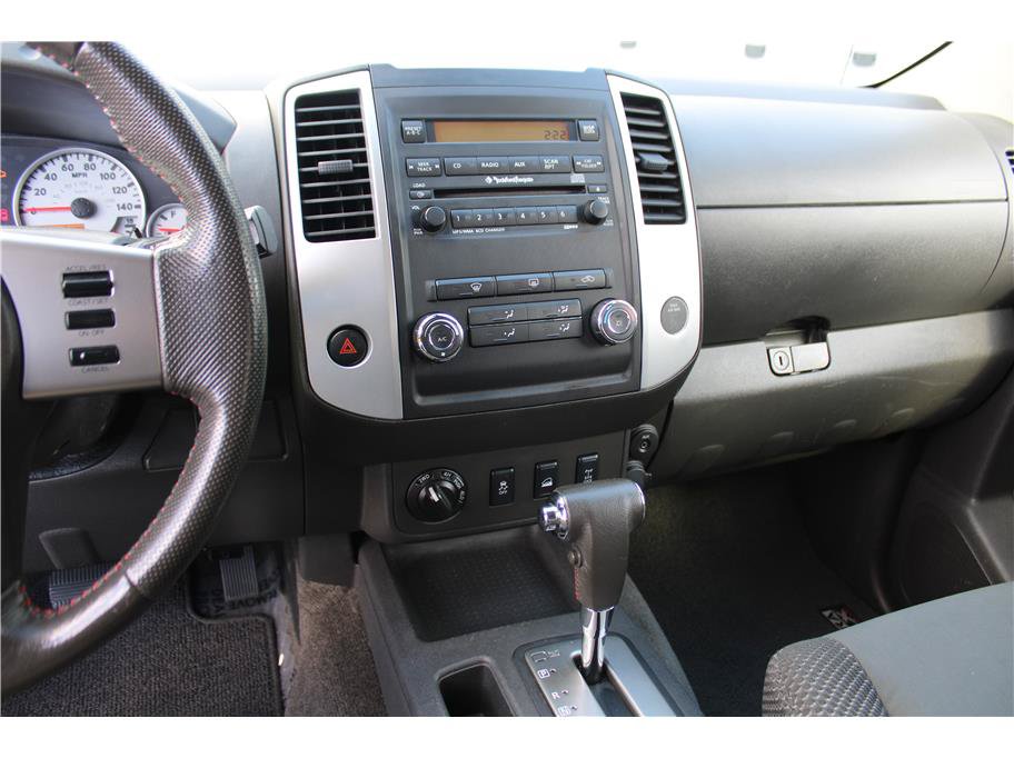 Used 2012 Nissan Xterra PRO-4X AWD/4WD image 18