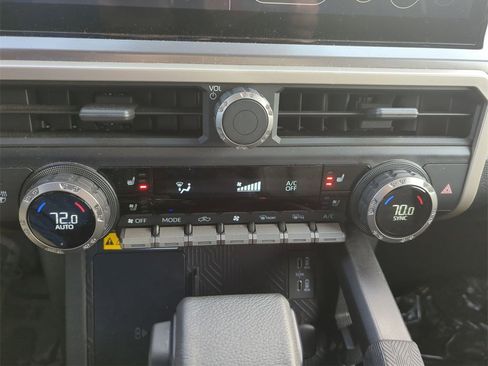 Used 2024 Toyota Tacoma TRD Off-Road w/ TRD Off Road Premium Package image 25