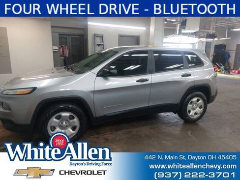 Used 2016 Jeep Cherokee Sport AWD/4WD image 1