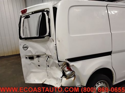 Used 2017 Nissan NV200 S w/ Back Door Glass Package FWD image 21