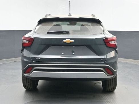 New 2026 Chevrolet Trax LT FWD image 13