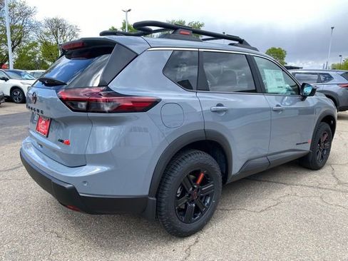 New 2026 Nissan Rogue SV AWD/4WD image 5