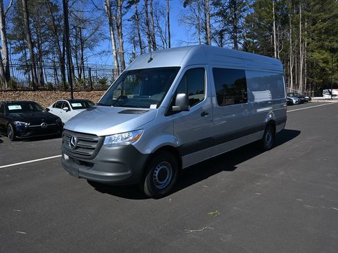 Used 2026 Mercedes-Benz Sprinter 2500 image 1