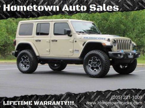 Used 2022 Jeep Wrangler Unlimited Rubicon 4xe w/ Cold Weather Group AWD/4WD image 1