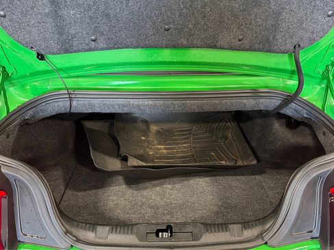 Used 2019 Ford Mustang Premium RWD image 42