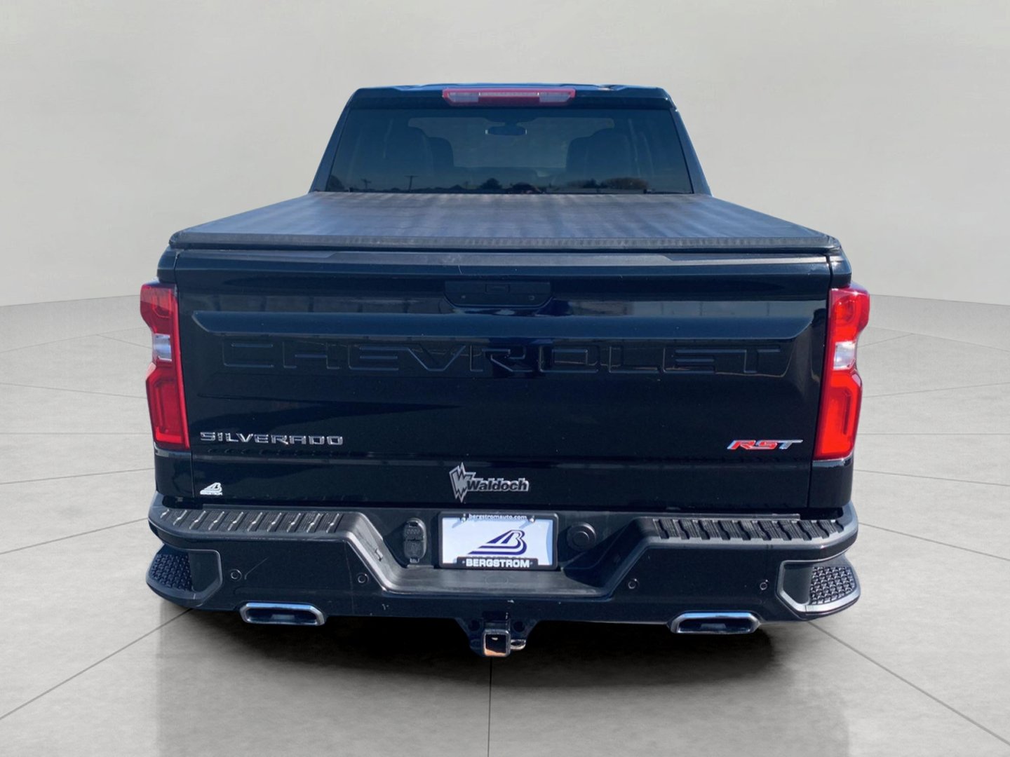 Used 2022 Chevrolet Silverado 1500 RST AWD/4WD image 24