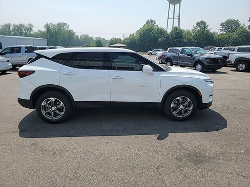 Used 2023 Chevrolet Blazer LT FWD image 6