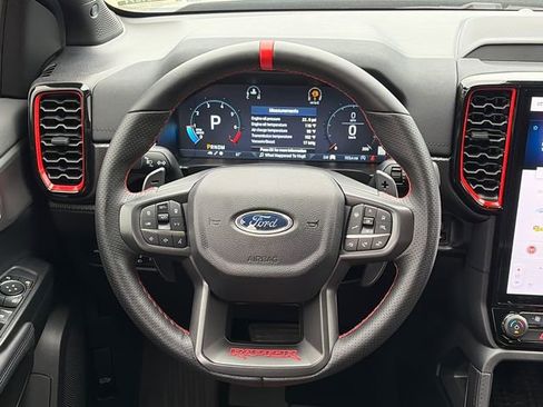 Used 2025 Ford Ranger Raptor AWD/4WD image 16